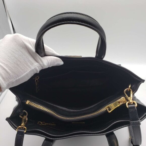 Prada Saffiano Triple Pocket Nero Black Shoulder Bag - Picture 10 of 16